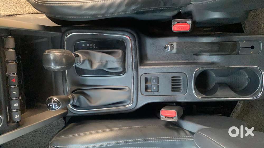 Mahindra Thar Lx 4-str Hard Top At, 2021, Petrol