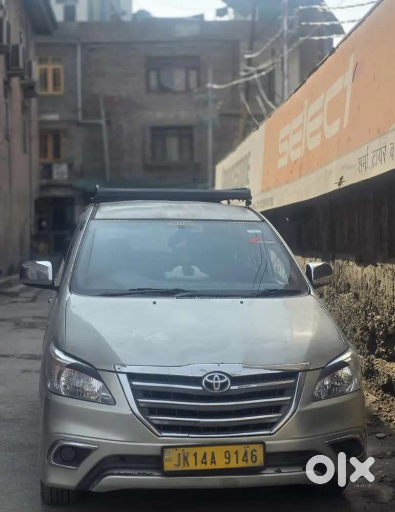 Toyota Innova 2008 Diesel 30000 Km Driven