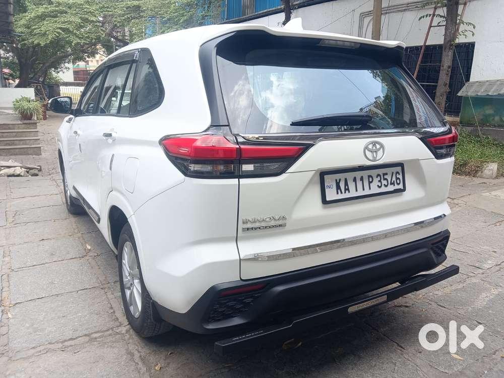 Toyota Innova Hycross 2.0 Gx 8 Str, 2024, Petrol