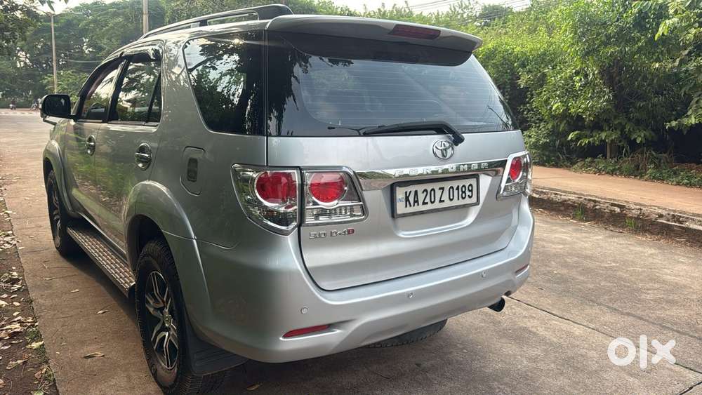 Toyota Fortuner 4x2 Manual, 2012, Diesel