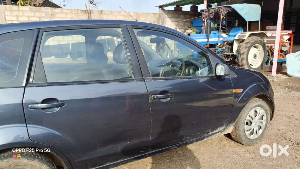 Ford Figo 2011 Diesel 100000 Km Driven Chalu Condition