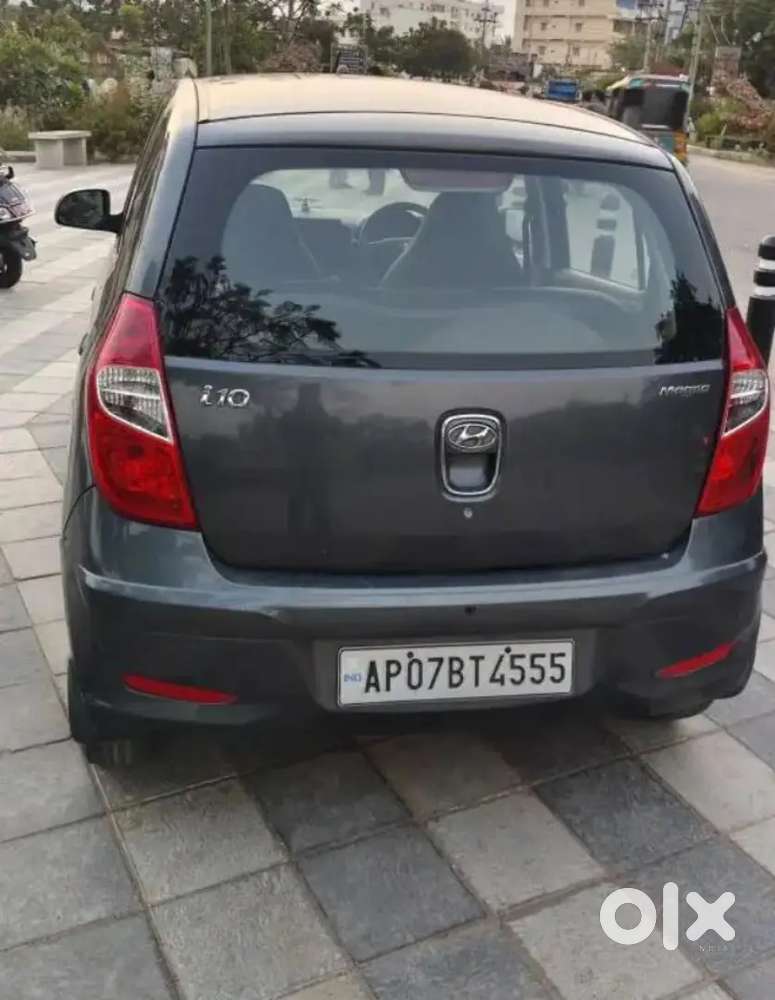 Hyundai I10 2012 Cng & Hybrids 72500 Km Driven
