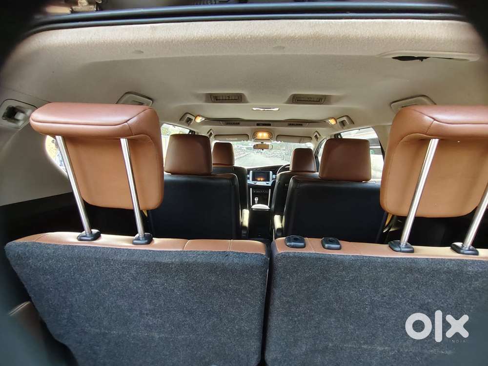 Toyota Innova Crysta 2.8z Automatic, 2017, Diesel