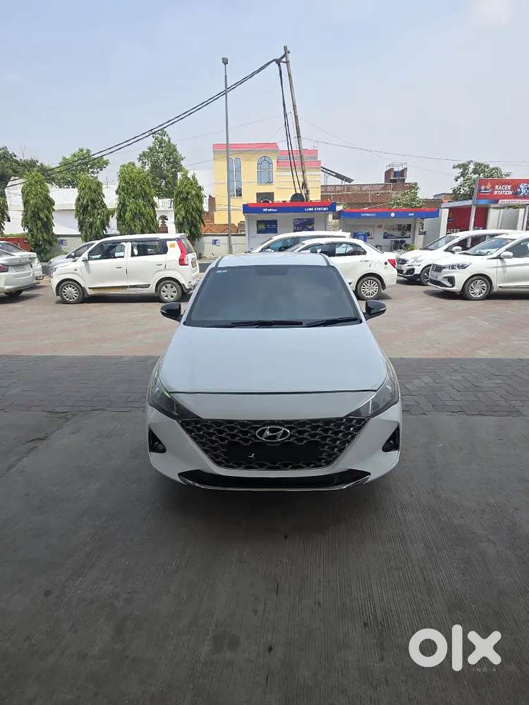 Hyundai Verna 2018 Diesel 73500 Km Driven