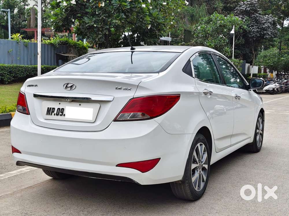 Hyundai Verna Fluidic 1.6 Crdi Sx Opt, 2016, Diesel
