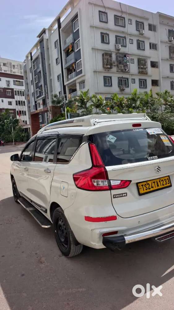 Maruti Suzuki Ertiga 2022 Hybrid Tour M