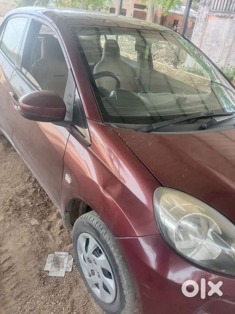 Honda Amaze 2015 Diesel Well Maintained