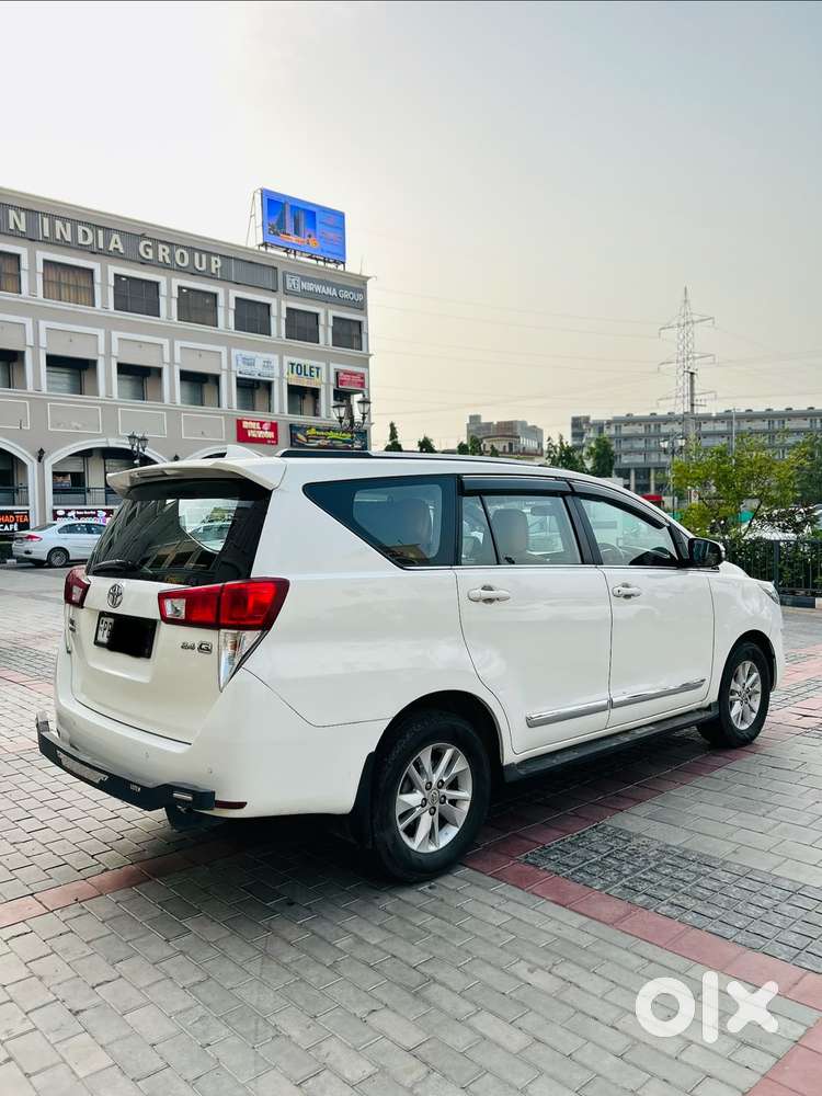 Toyota Innova Crysta 2.4 Gx Mt, 2020, Diesel