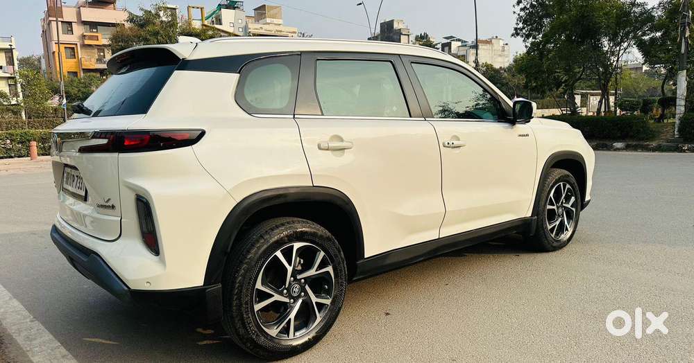 Toyota Urban Cruiser Hyryder 1.5 V Hybrid, 2024, Petrol