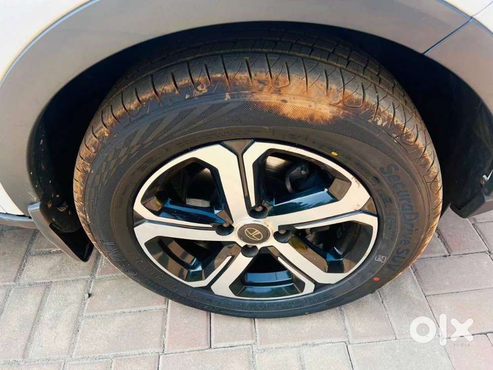 Tata Nexon Xza Plus Diesel Dark Edition, 2023, Diesel