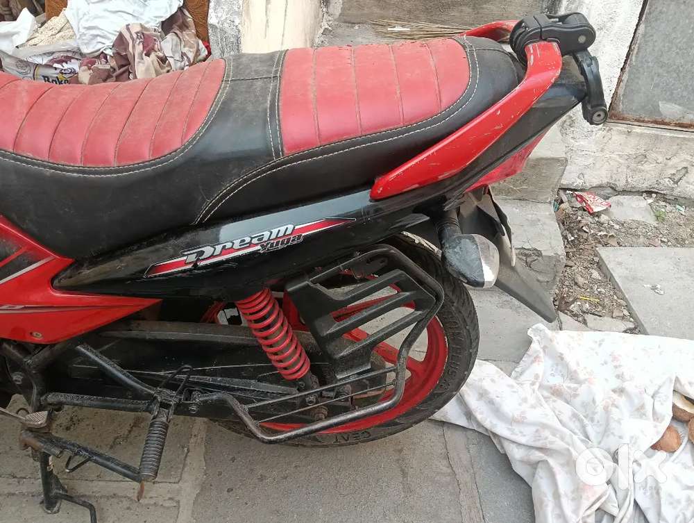 Urjunt Sale Hum Logo Ladies Hai Gadi Bhai Ki Hai