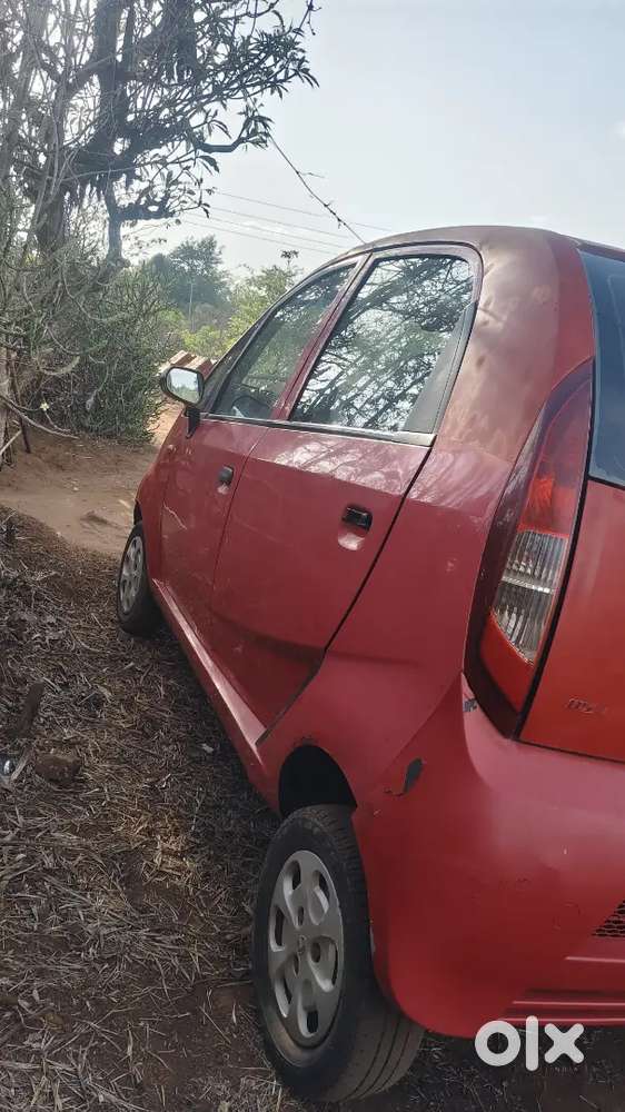 Tata Nano Xt 2011