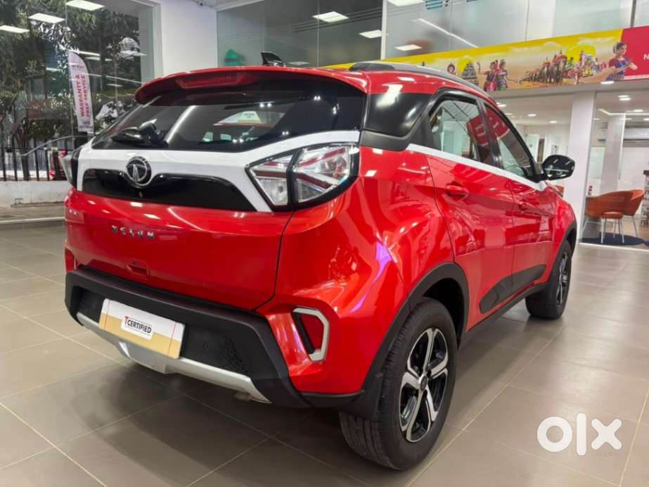 Tata Nexon 1.2 Revotron Xza Plus (o) Amt, 2022, Petrol