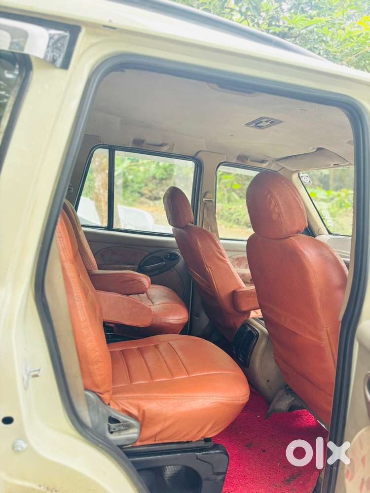 Mahindra Scorpio Diesel 2005