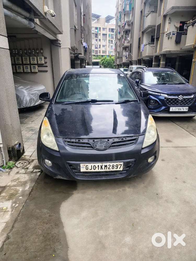 Hyundai I20 2011 Diesel 120000 Km Driven