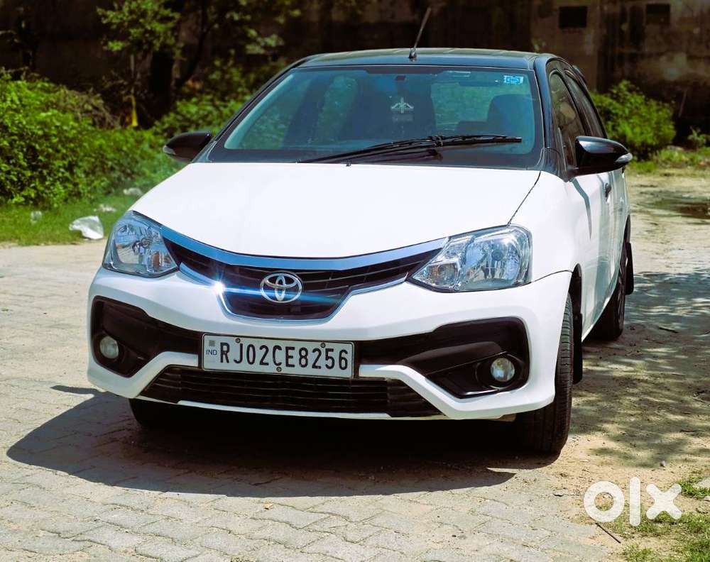 Toyota Etios Liva Vx 2019 Limited Edition, White Colour