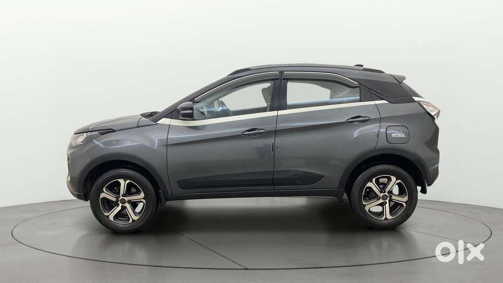 Tata Nexon 1.2 Revotron Xza Plus, 2023, Petrol