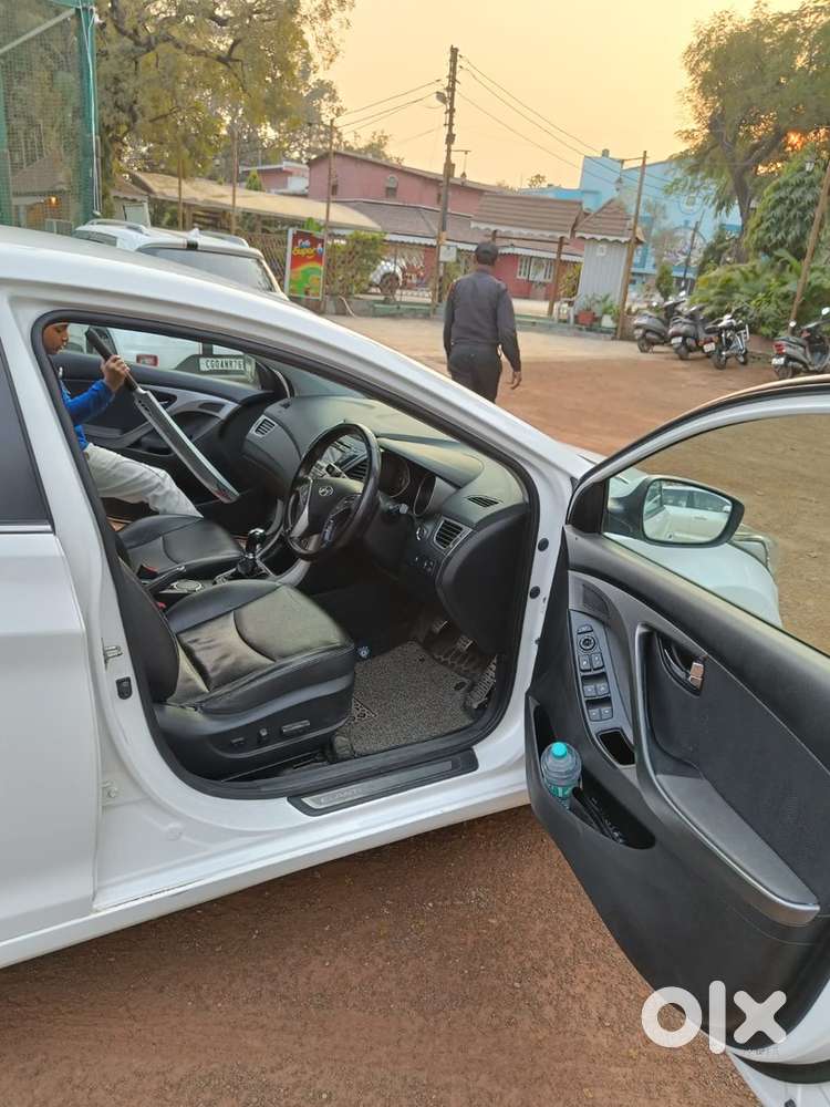Hyundai New Elantra Petrol Well Maintained