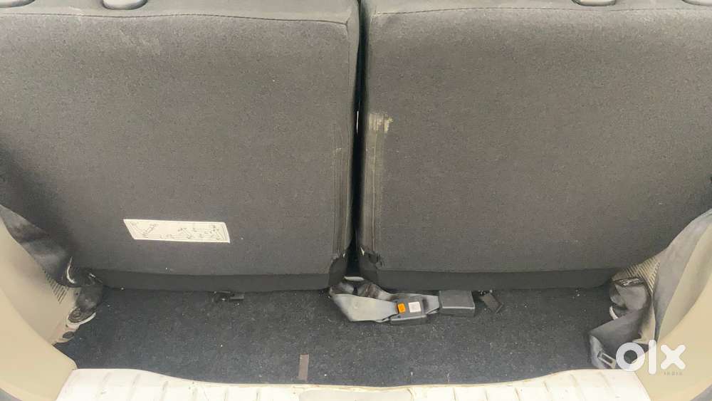 Renault Triber Rxz, 2022, Petrol