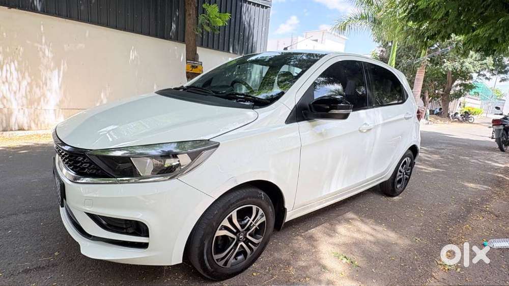 Tata Tiago 1.2 Revotron Xt (o), 2023, Petrol
