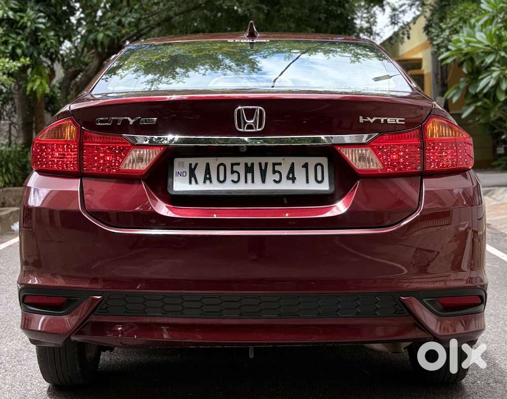 Honda City 1.5 V 4th Gen I-vtec Mt, 2017, Petrol