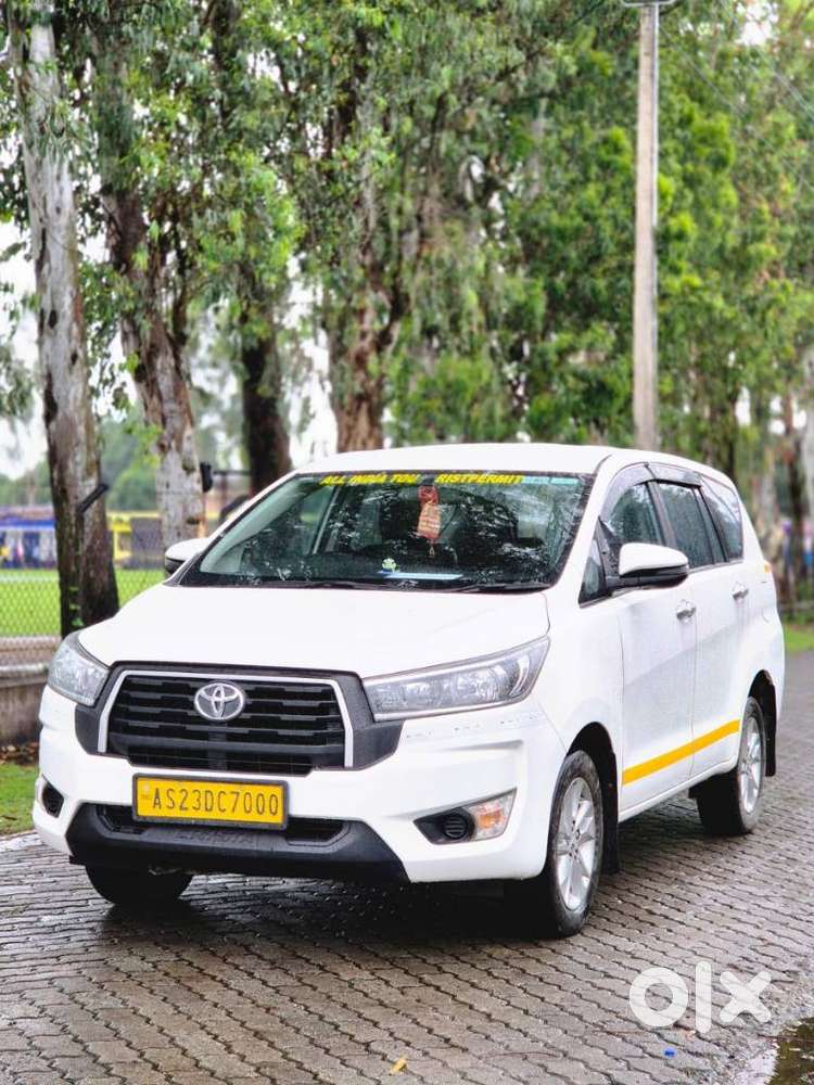 Toyota Innova Crysta [2020-ongoing] 2.7 Gx Mt 8 Str, 2023, Diesel