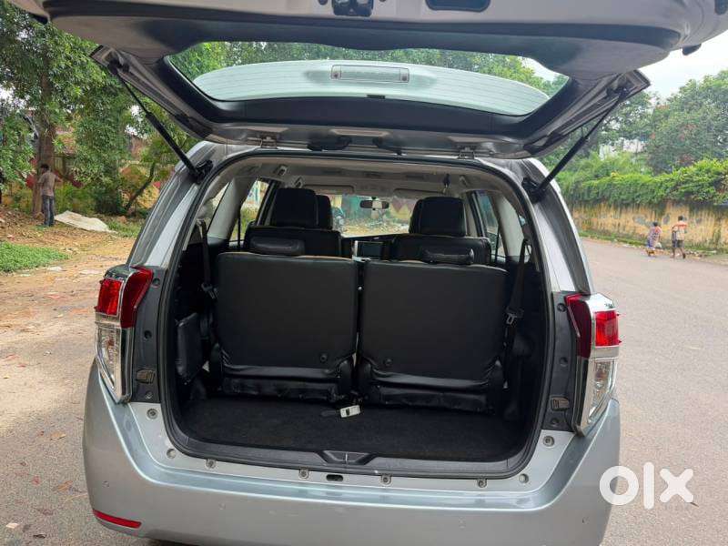 Toyota Innova Crysta 2.4 G Mt 7 Str, 2021, Diesel
