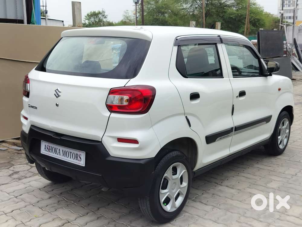 Maruti Suzuki S-presso Vxi Opt, 2021, Petrol