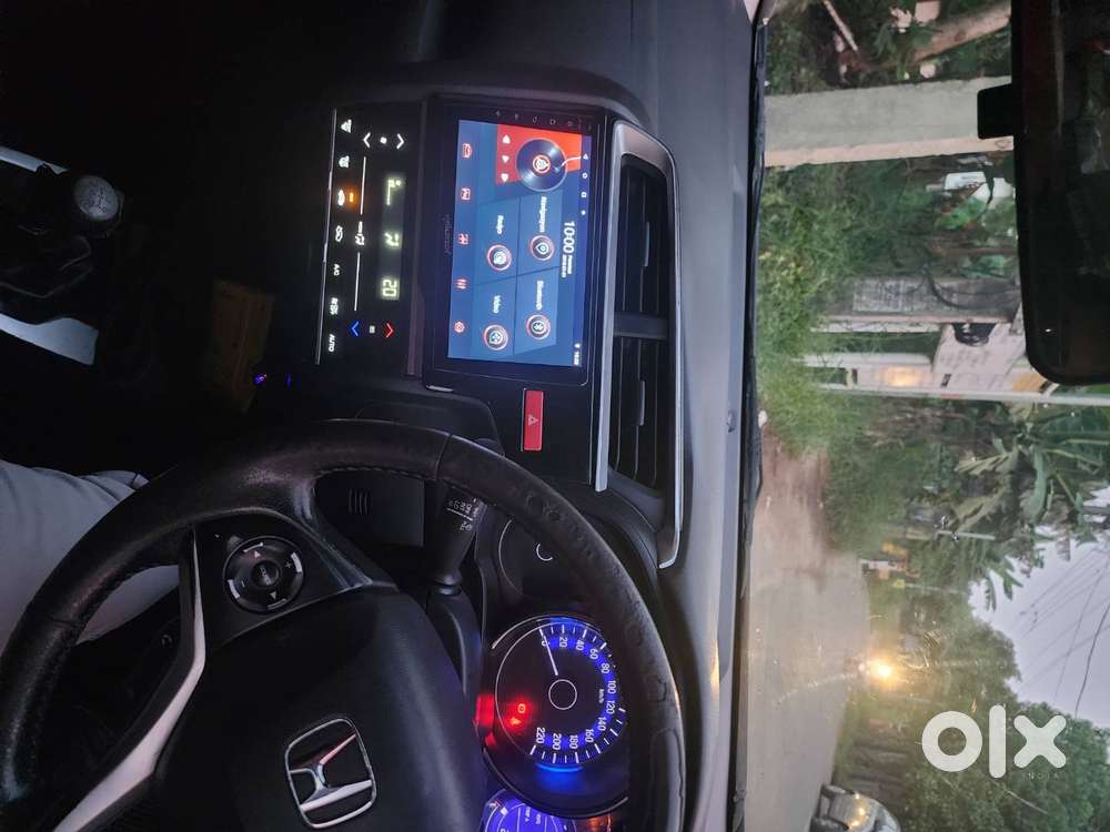 2016 Honda Jazz Urgent Sale.