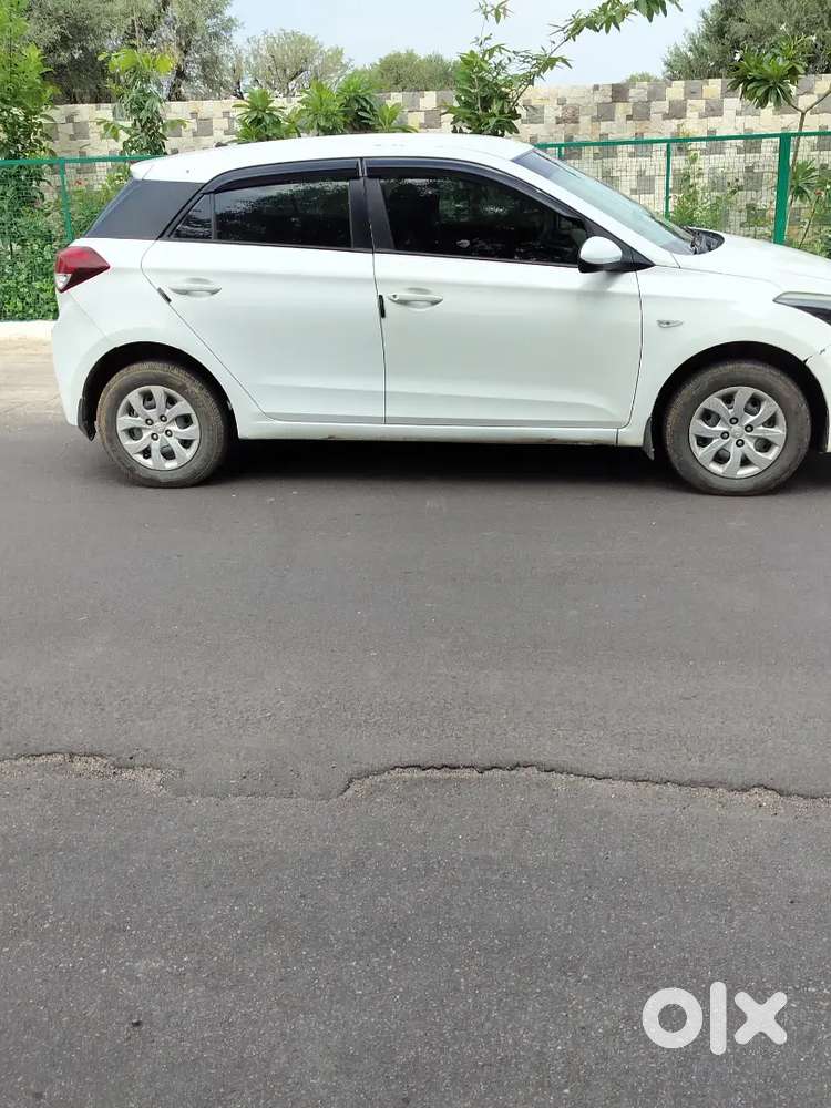 Hyundai I20 Magna 2015