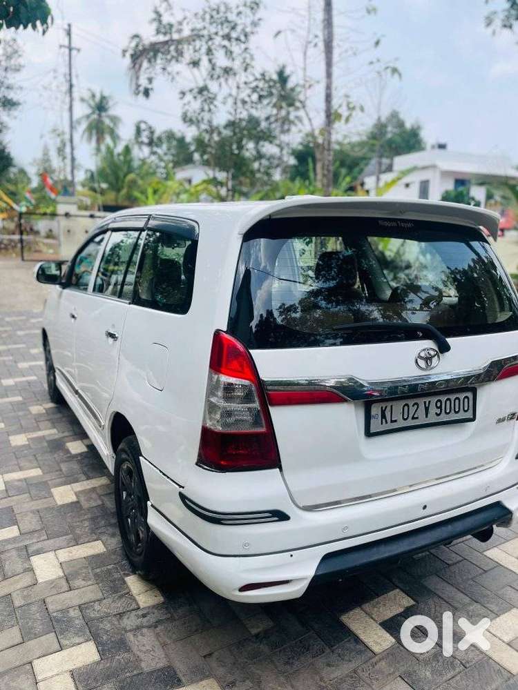 Toyota Innova 2.5 G (diesel) 7 Seater, 2005, Diesel