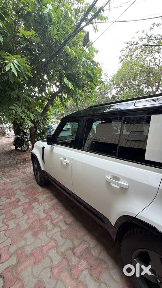 Land Rover Defender 110 2026 Petrol 3500 Km Driven