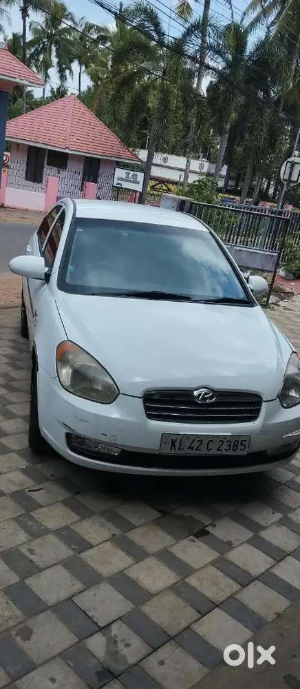 Hyundai Verna Xxi Petrol 2009