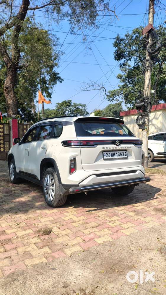 Maruti Suzuki Grand Vitara Smart Hybrid Alpha, 2024, Petrol