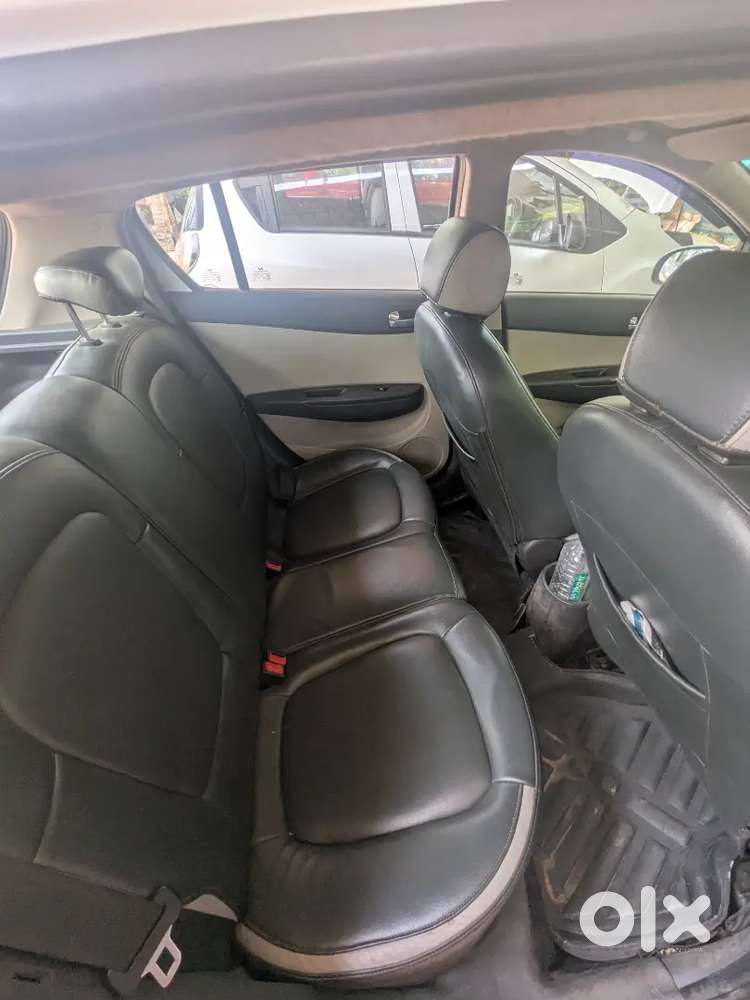 Manuel 6+1 Gear 
Price Negotiable