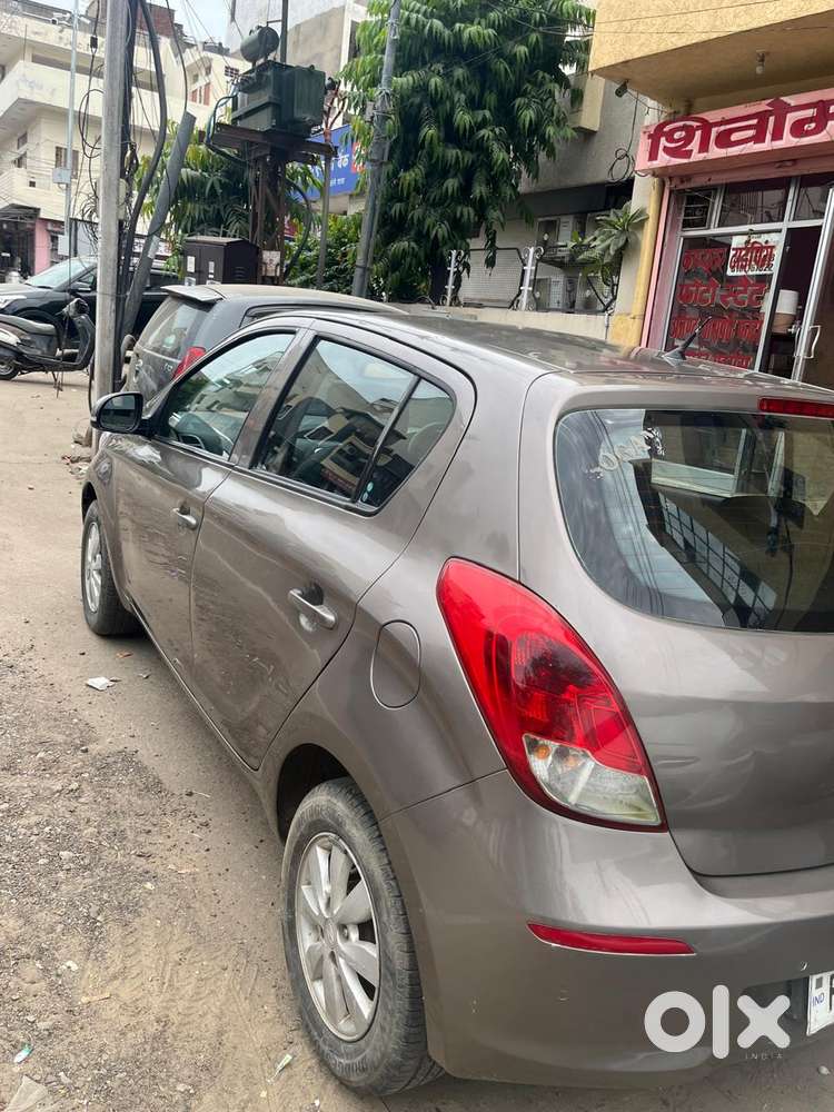 Hyundai I20 Sportz 1.4 Crdi, 2013, Diesel