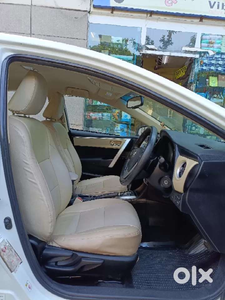 Toyota Corolla Altis 1.8 G Cvt, 2017, Petrol