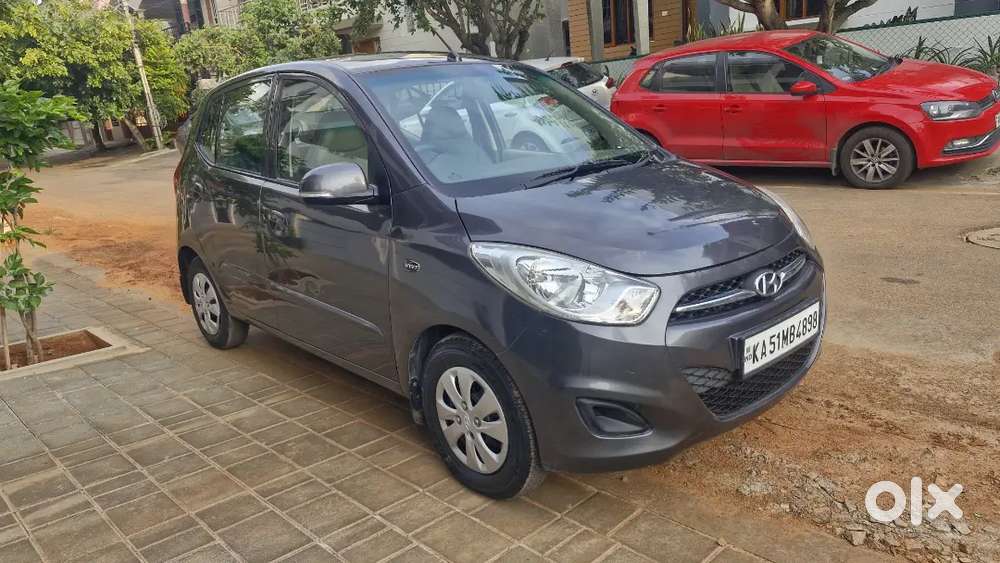 Hyundai I10 Sportz 2011 Petrol