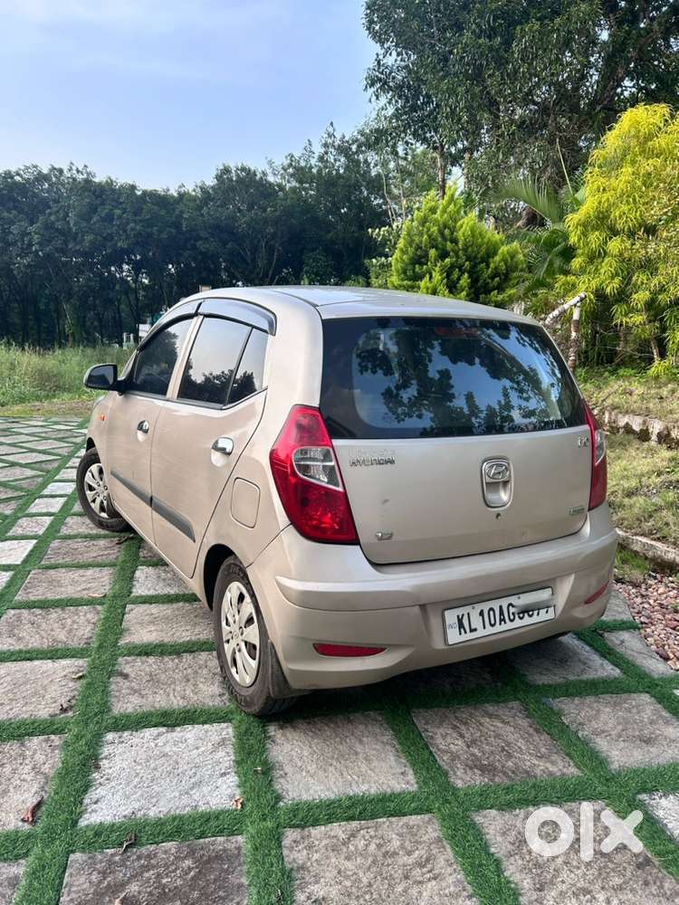 Hyundai I10 Petrol Manual 2011