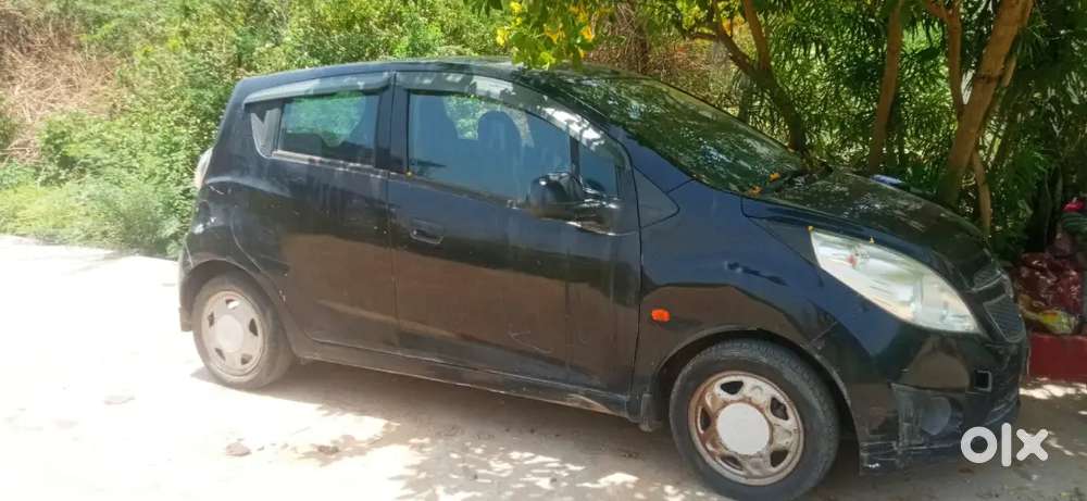 Chevrolet Beat 2010 Petrol