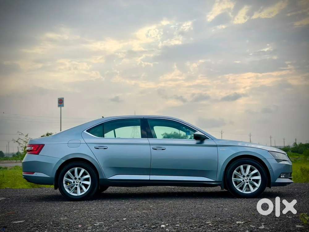 Skoda Superb 2.0 L&k Tsi At, 2019, Petrol