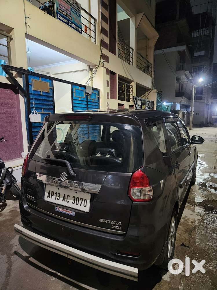 Maruti Suzuki Ertiga 2012