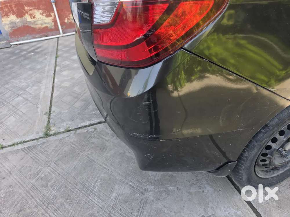 Honda Amaze 2016 Petrol Well Maintained