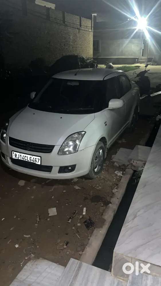 Maruti Suzuki Swift Dzire 2011