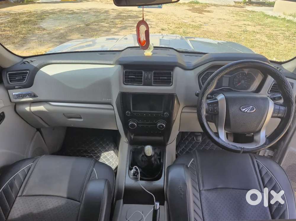 Mahindra Scorpio 2017