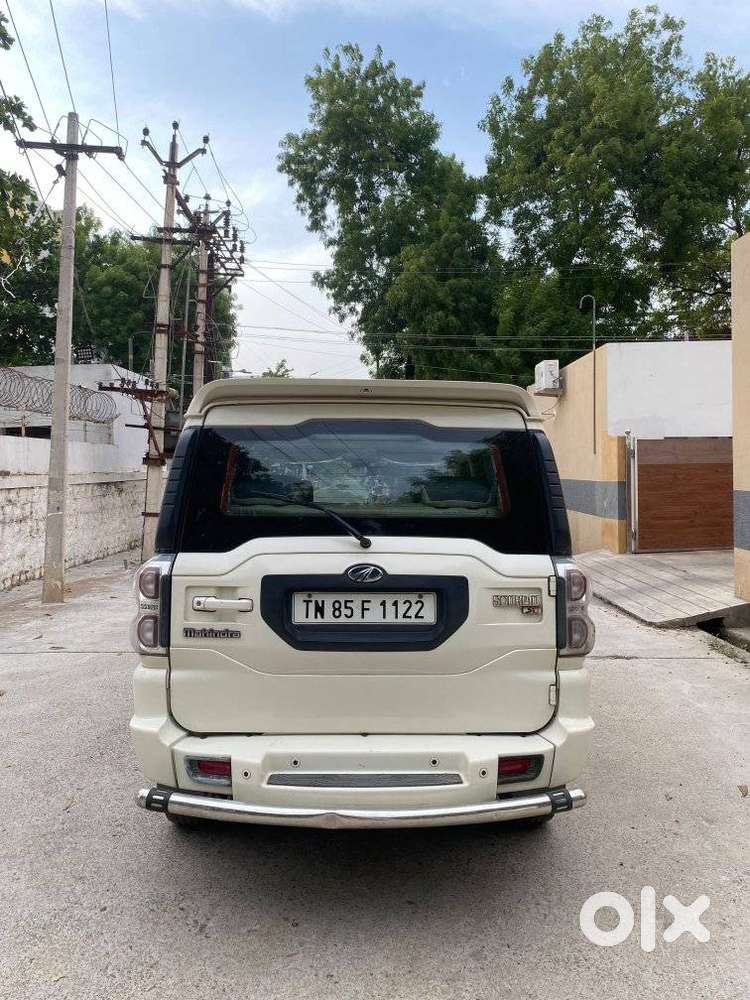 Mahindra Scorpio S10 7 Seater, 2016, Diesel