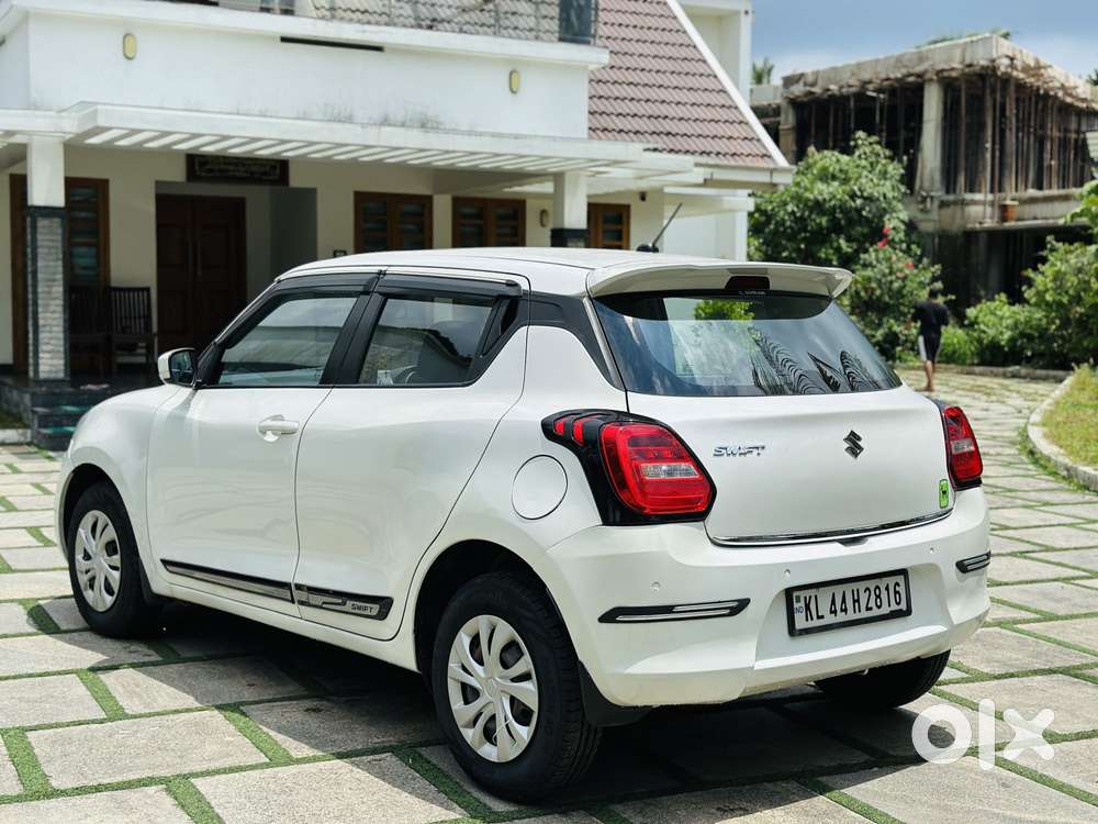 Maruti Suzuki Swift 2018 Amt Vxi, 2022, Petrol
