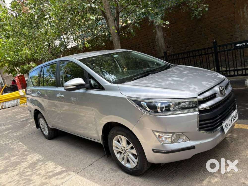 Toyota Innova Crysta 2.4 V, 2016, Diesel