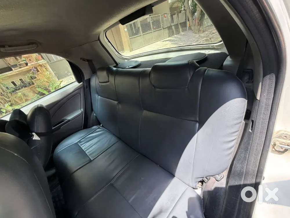 Toyota Etios Liva 2011