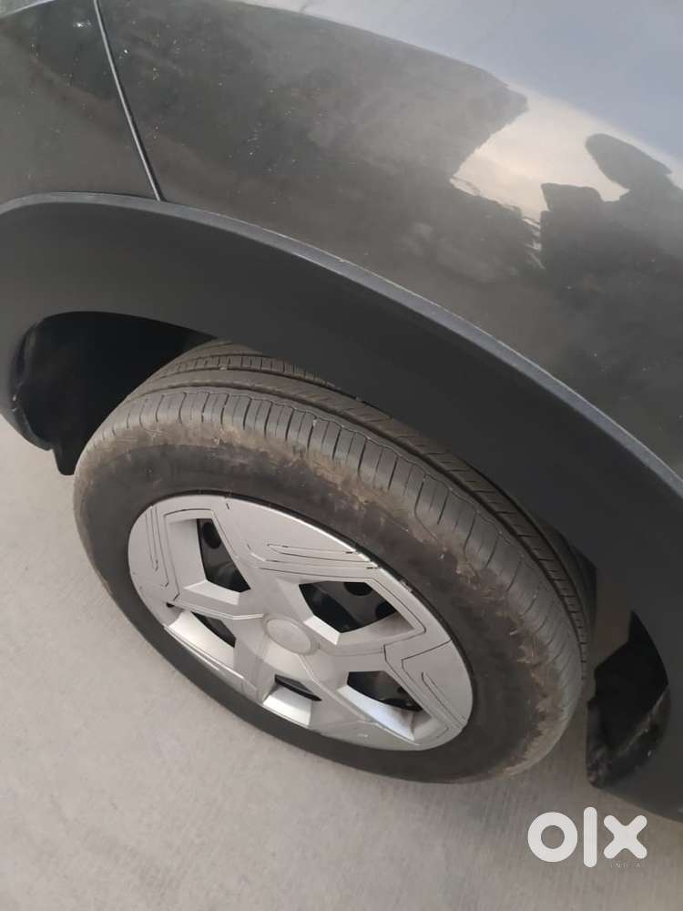 Tata Nexon Petrol 2024